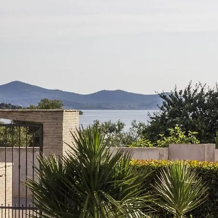 Boja - With Parking: A1 Zadar. Riviera Zadar